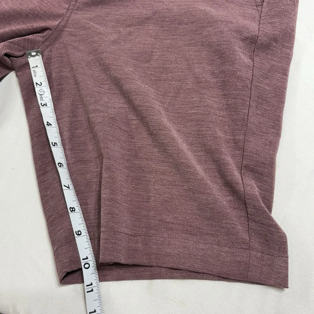 RGSTR Men's Shorts Size 32 Casual Heathered Burgundy Flat Front Golf Stretch 10